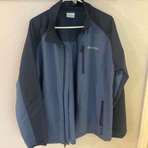 Columbia Men's Two-Tone Blue Performance Jacket
